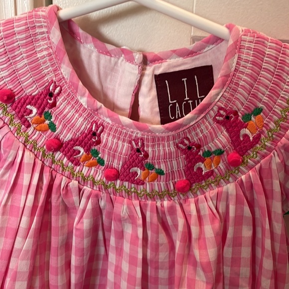 The perfect Easter dress! Pink gingham with smocked bunnies - Picture 2 of 2
